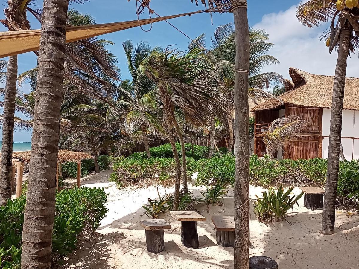 Niken Beachfront Tulum Hotel Exterior foto