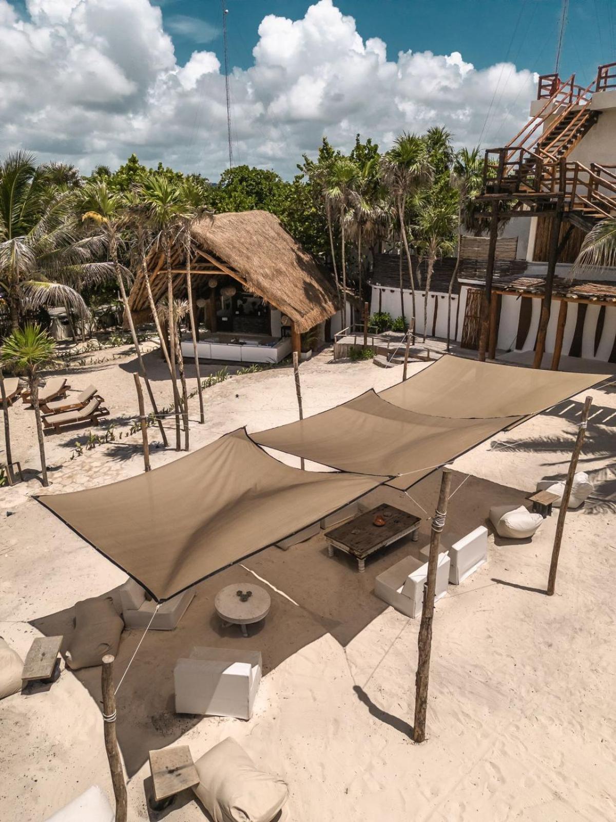 Niken Beachfront Tulum Hotel Exterior foto